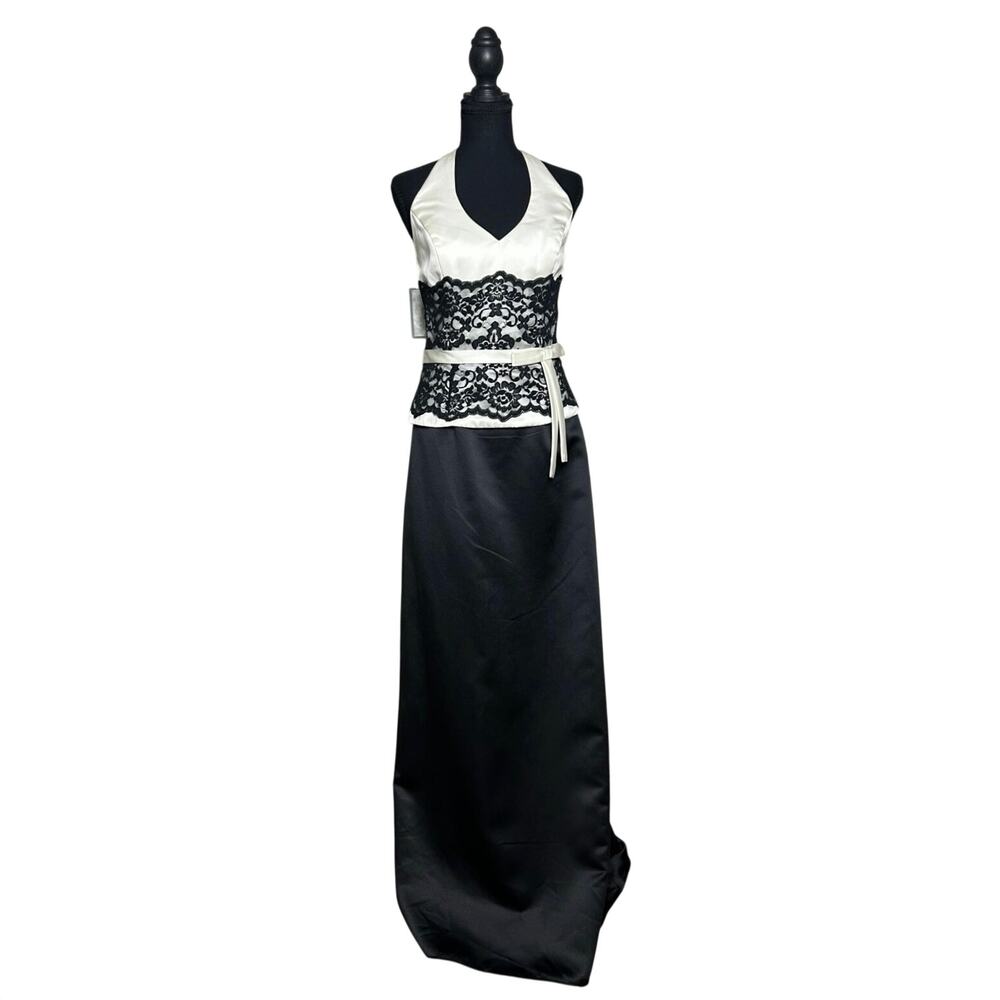 🖤 Alfred Angelo Black & White Satin & Lace Halter Ball Gown